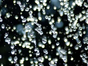 Water Vapor and Laser Plumes